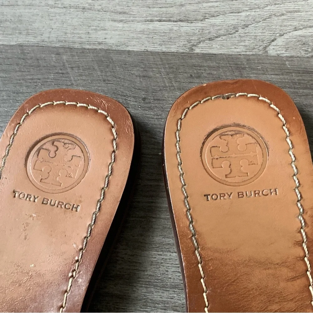 Tory Burch Pebble Leather Laser Cut Logo Slides Flat Thong Neutrals Size 7,5